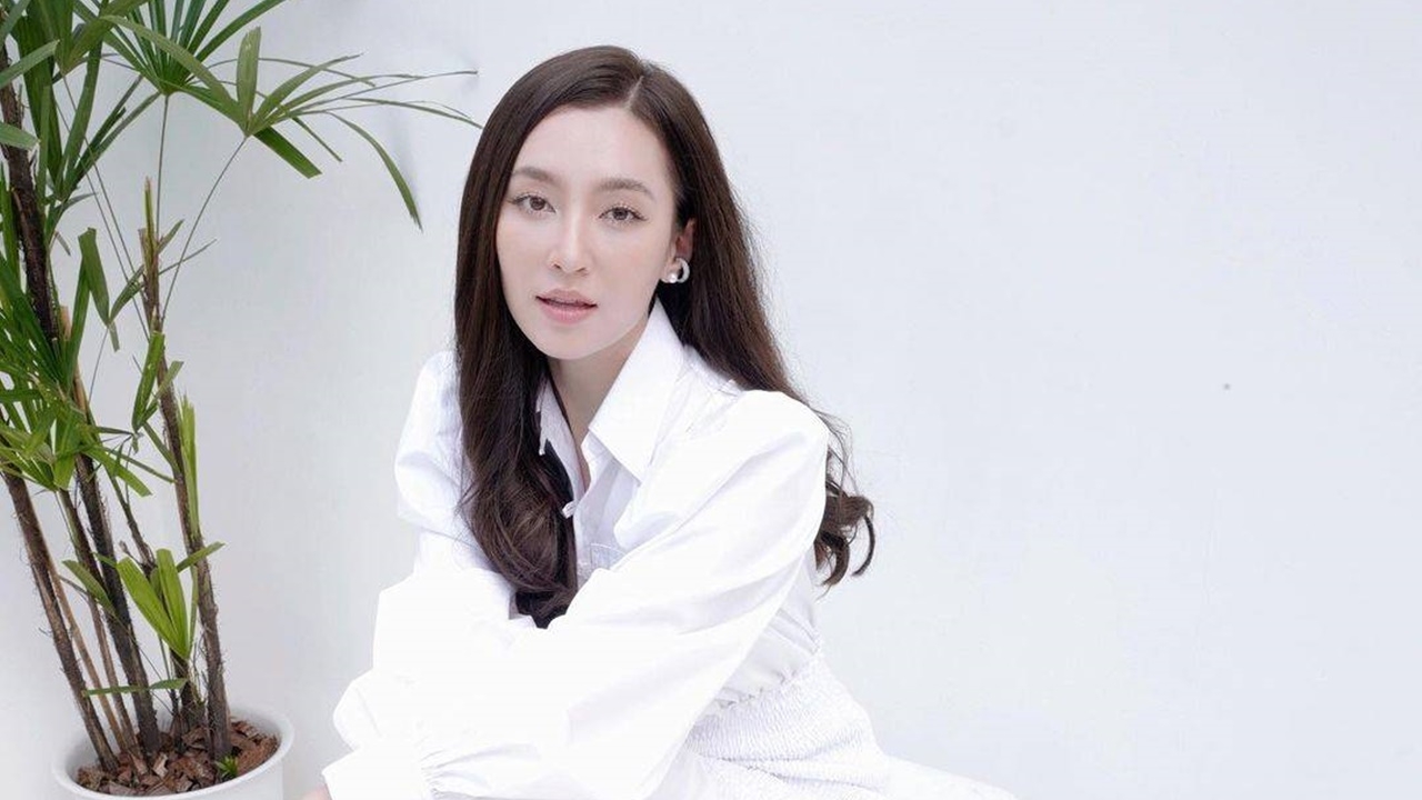 เบลล่า โพสต์ยินดี ปราง กัญญ์ณรัณ ถูกขอแต่งงาน ชาวเน็ตคอมเมนต์เต็มไอจี