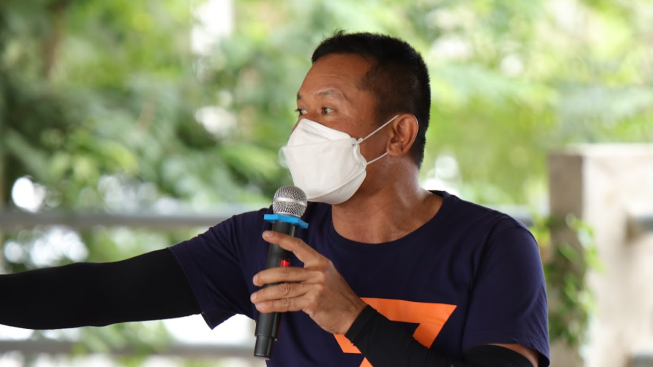 ชี้ "จ่าตา" ถูกฟันคาบ้านบาดเจ็บ อาจโยงเรื่องการเมือง ก้าวไกลเตรียมจับตาใกล้ชิด