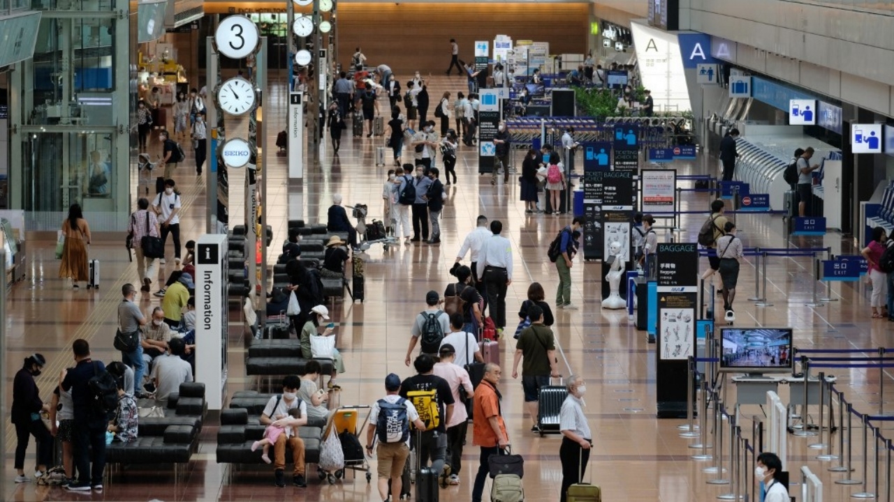 ญี่ปุ่นแบนนักเดินทางต่างชาติจากทุกประเทศ สกัด 'โอไมครอน' 