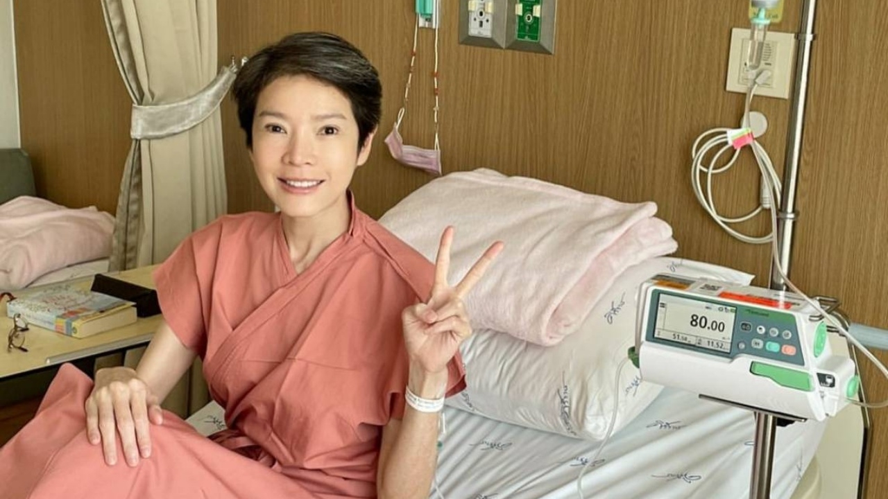 นิ้ง กุลสตรี เล่าชีวิตป่วยนอนติดเตียงเกือบปี ฝึกเดินปวดจนน้ำตาจะไหล (คลิป)