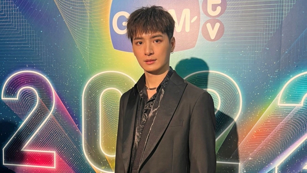 “คริส-พีรวัส” เล่านาทีรถพลิกคว่ำกลางถนน ได้รับบทเรียน โดนพ่อแม่ห้ามขับรถ