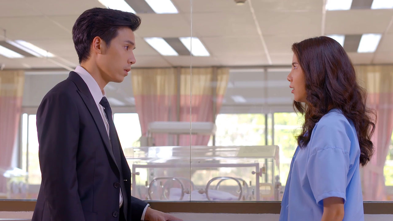 "เอสเธอร์" เจอมรสุมรอบด้าน แย่งชิงหลานชายคนเดียวของตระกูล ใน "วิมานทราย"