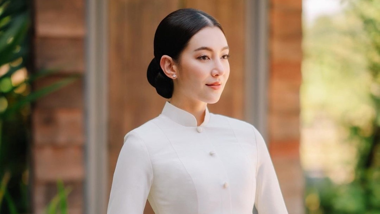 เบลล่า โพสต์รูปคู่คุณพ่อตอนเป็นเด็ก เห็นแคปชั่นแล้วต้องส่งกำลังใจกันรัวๆ 