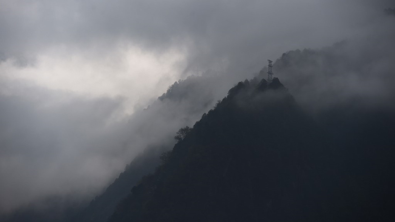 สภาพอากาศวันนี้ ไทยตอนบนอากาศเย็น ยอดดอยหนาวจัด ใต้ฝนน้อย