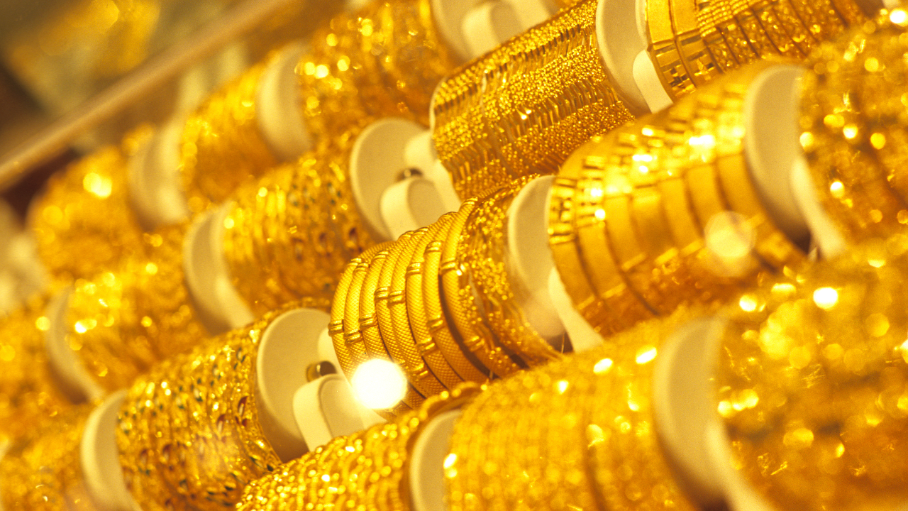 ราคาทองไทยสวนทางตลาดโลก หลังเงินบาทอ่อน นักลงทุนยิ้มหวานมี