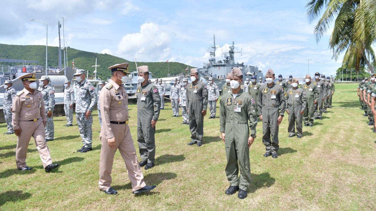 ผบ.ทร. ชื่นชมทัพเรือภาค 2 หน่วยรบอ่าวไทย สร้างชื่อรักษาผลประโยชน์ชาติ 