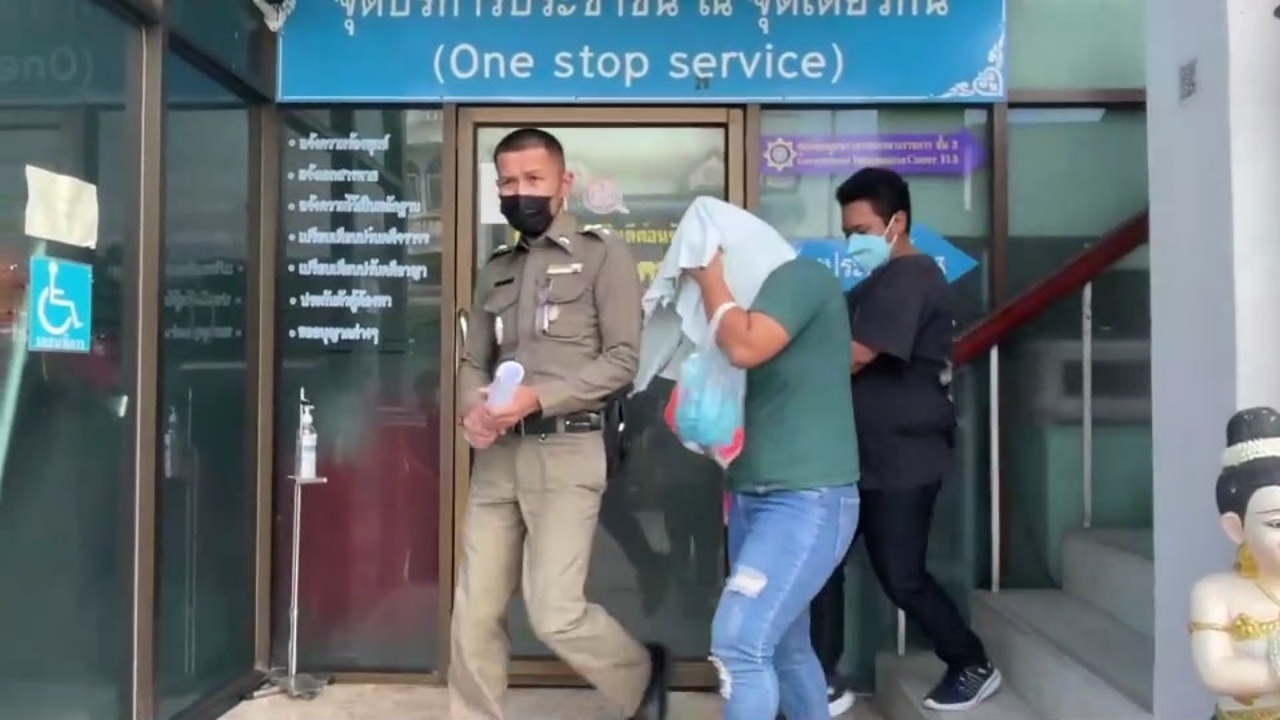 ฝากขังมือฆ่าเด็ก 3 ขวบโยนคลอง อำพรางคดี "สาวทอม" รับผิดและขอโทษ