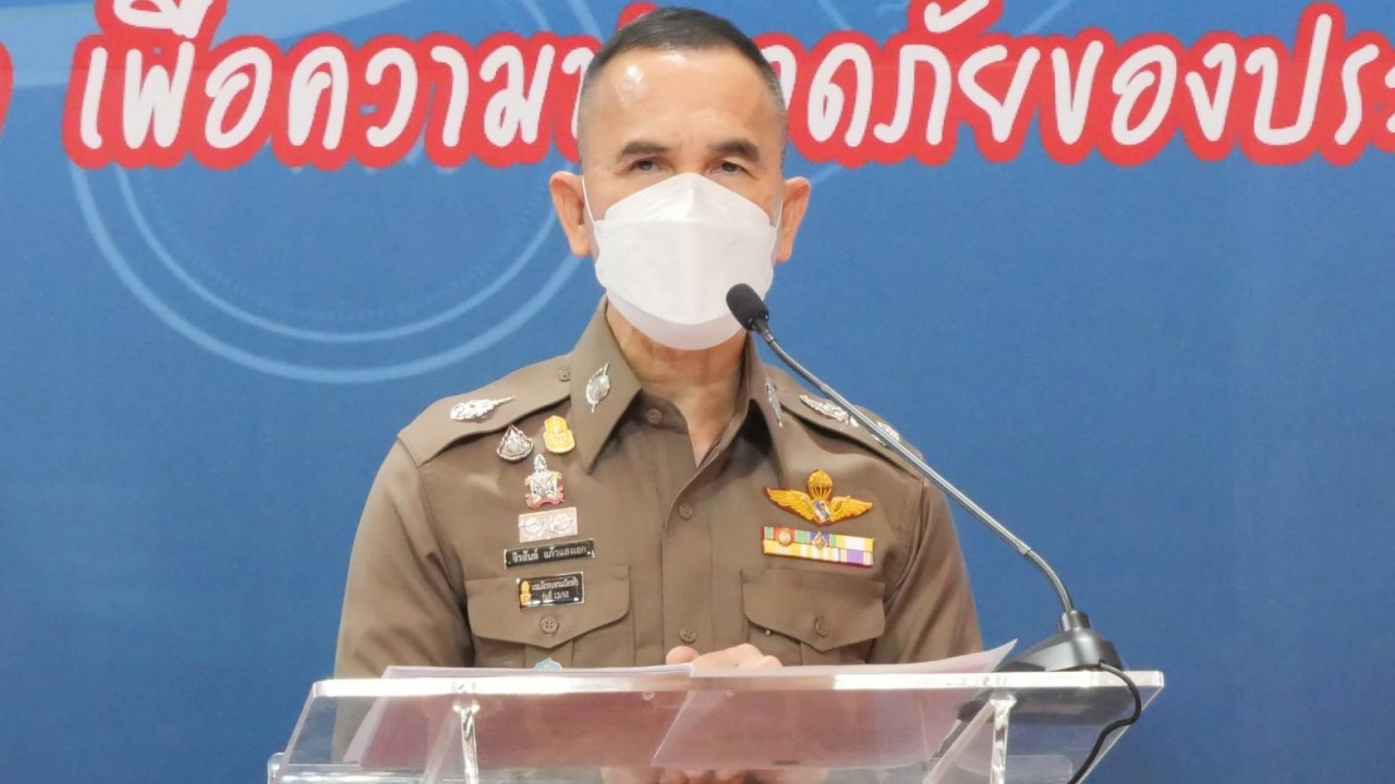 ตร.จับจริงผู้ไร้วินัยจราจร รับเปิดเทอมพรุ่งนี้ ผิดซ้ำยึดใบขับขี่