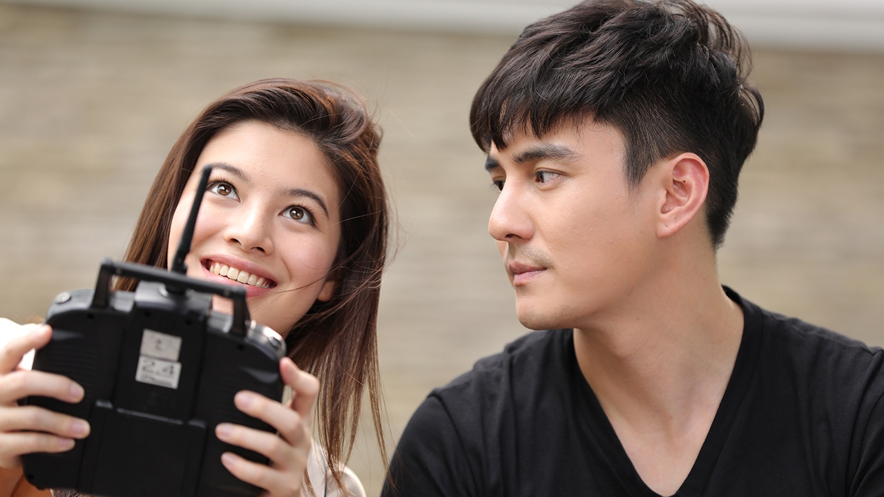 "ธันวา-แคท" พักรบ ขยับมาใกล้ชิด ประทับใจกันและกัน ในละคร "พริกกับเกลือ"