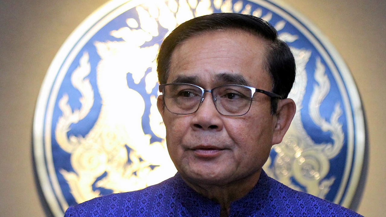 อ่วมทั้งในและนอกสภา