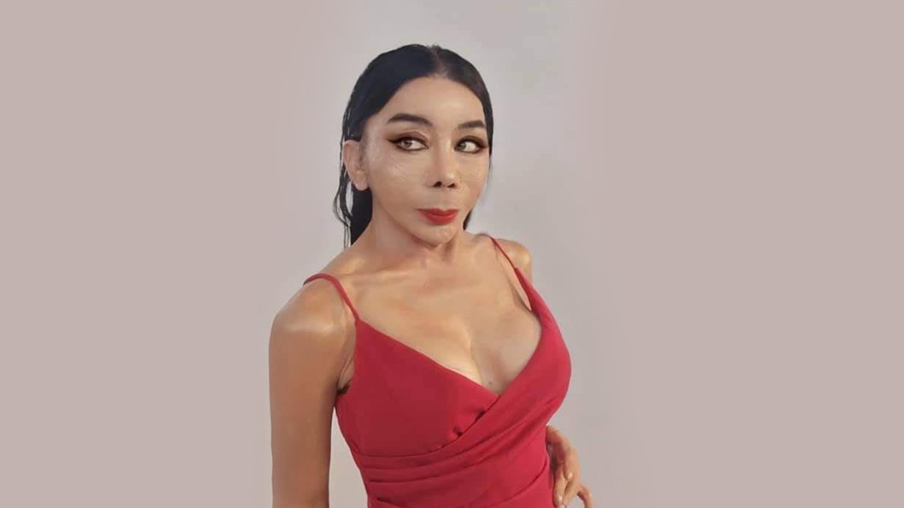 สิตางศุ์ บัวทอง โพสต์รูปใส่ท่อช่วยหายใจ ทำแฟนคลับคิดไปไกลแห่ไว้อาลัยแม่