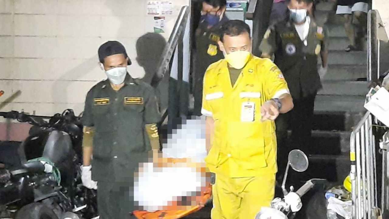 สาววัย 16 ลูกตำรวจคว้าปืนของพ่อ ยิงตัวตายคาแฟลต ปมกำลังจะเลิกกับแฟน