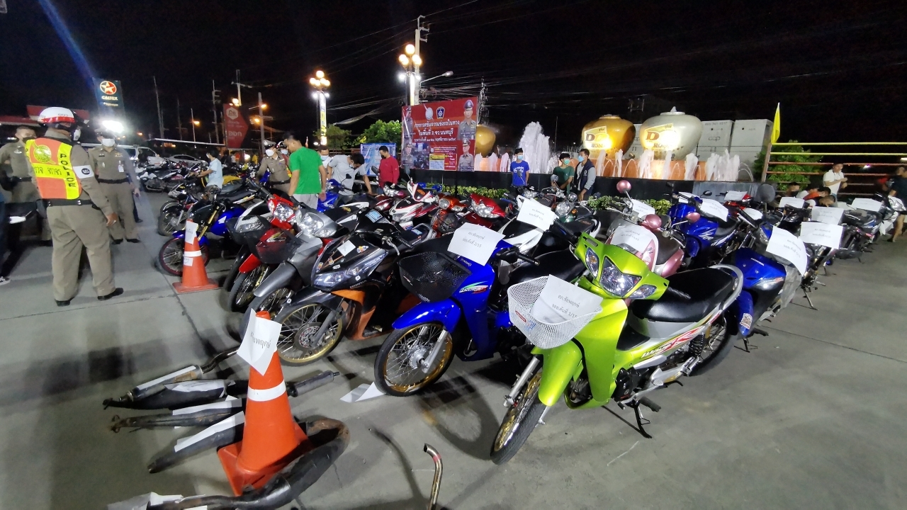 จับแว้นเมืองนนท์ ขยายผลร้านแต่งซิ่ง แอดมินชวนออกทริป สร้างความเดือดร้อน