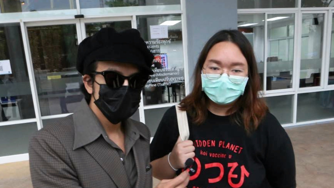 “รุ้ง-แอมมี่” ระทึก 22 พ.ย.ลุ้น ฟังถอนประกัน 3 แกนนําม็อบโดน ม.112 อีก