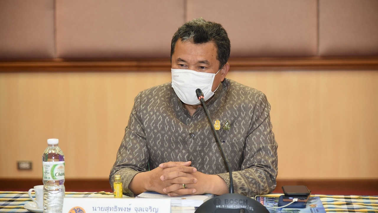 ปลัดสุทธิพงษ์ ตรวจเยี่ยมกรมการพัฒนาชุมชน 