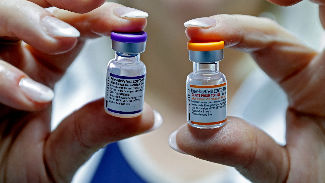 ครม. รับทราบจัดซื้อวัคซีนไฟเซอร์เพิ่ม 30 ล้านโดส ส่งมอบ ม.ค.-ก.ย. 65