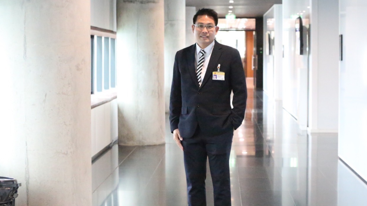 “เพื่อไทย” จี้ “บิ๊กตู่” ไปอุบลฯ แก้น้ำท่วม ไม่ใช่ไปสร้างภาพ แนะ 8 ข้อ