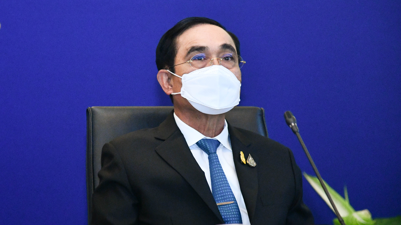 “ประยุทธ์” สั่งรับมือฝนหนักน้ำท่วมจากพายุ เตรียมลงพื้นที่อุบลฯ ศุกร์นี้