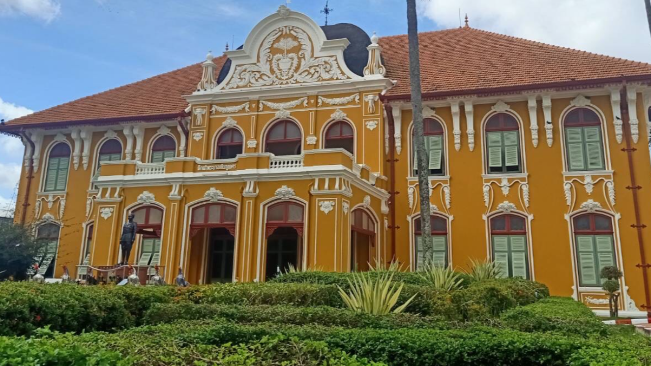 "อภัยภูเบศร" น้อมรำลึก "ในหลวง ร.9" โครงการพระราชดำริ ด้านสมุนไพร