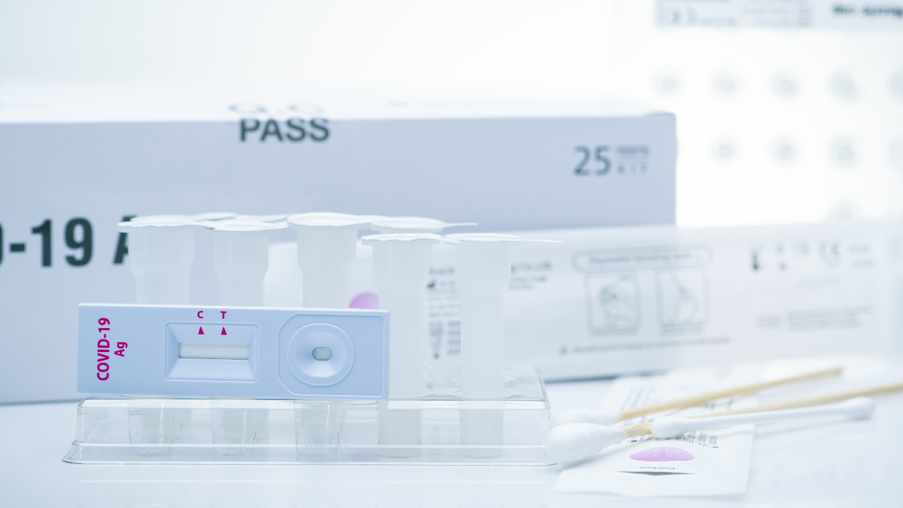 อนุญาตขาย ATK ผ่านร้านค้าและออนไลน์ได้ แนะสังเกตข้อความบุคคลทั่วไปใช้ได้