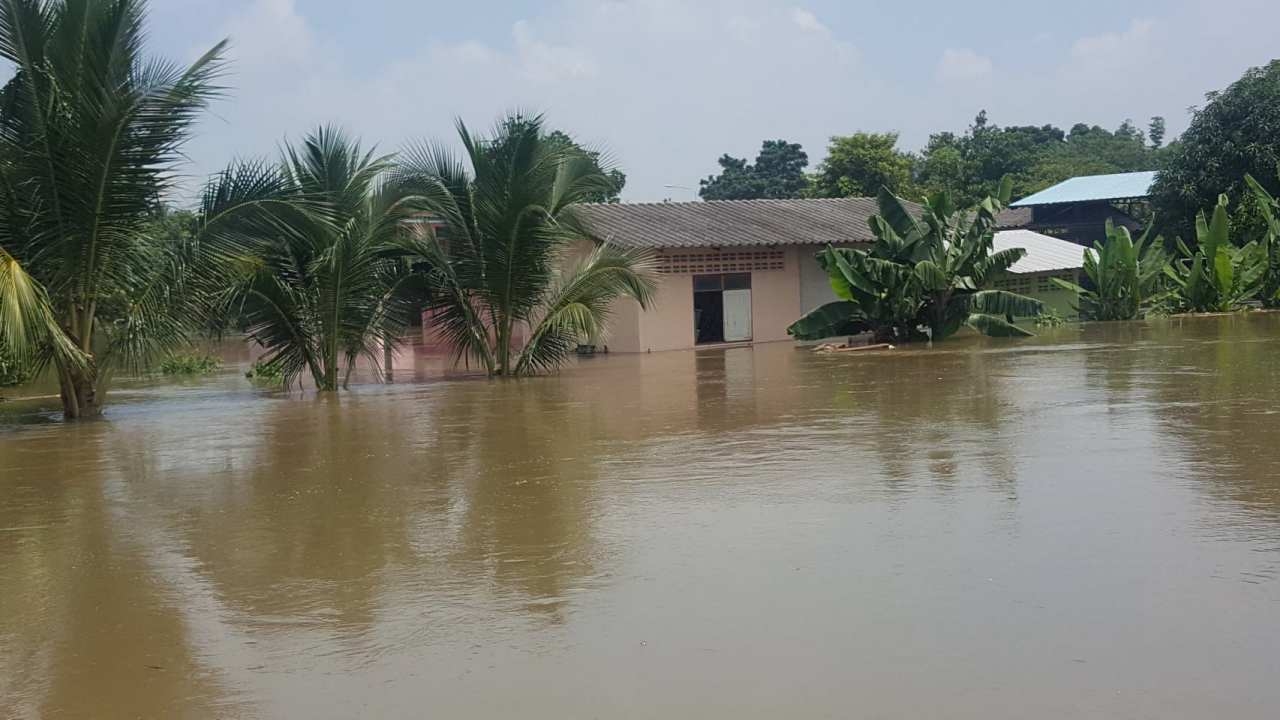 น้ำท่วมสระบุรีหลังเขื่อนป่าสักฯ เร่งระบาย กระทบพื้นที่ท้ายเขื่อนแล้ว