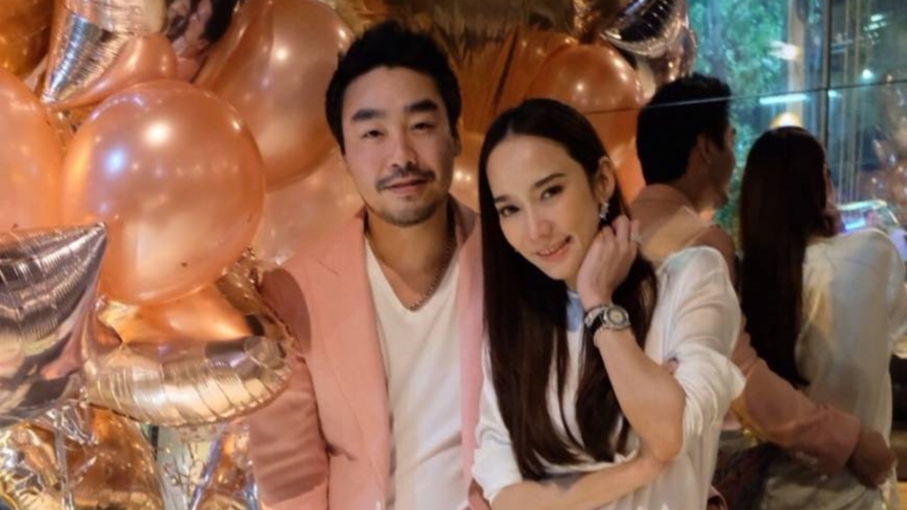 ไฮโซพก โพสต์ภาพวันครบรอบ 3 ปีกับ อั้ม พัชราภา มาพร้อมคำถามอ้อนๆ