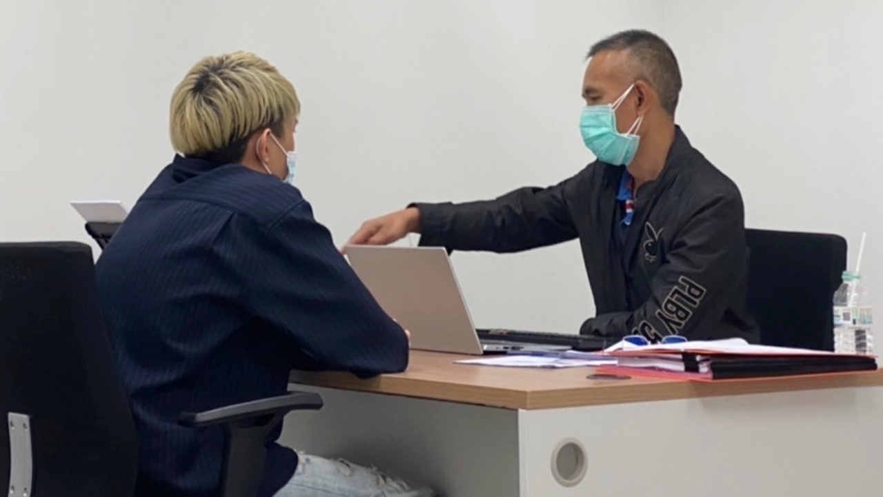  พิยดาอ่วม โดนอีก 8 หมายจับ ตร.สอบแฟน-แม่เลี้ยง ชิ่งไม่รู้เรื่องโกง