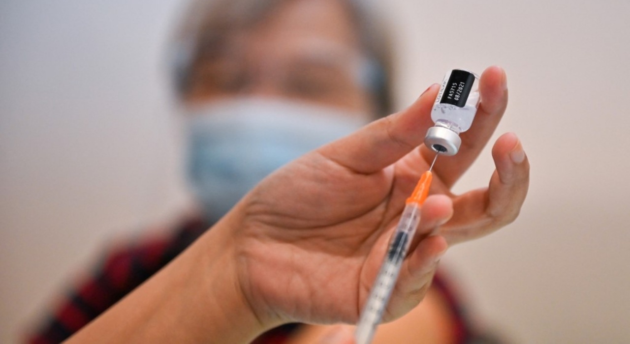 ตร.มาเลย์เตือนใบรับรองฉีดวัคซีนโควิดปลอมขายว่อนเน็ต พบทำผิดมีโทษจำคุก 7 ปี