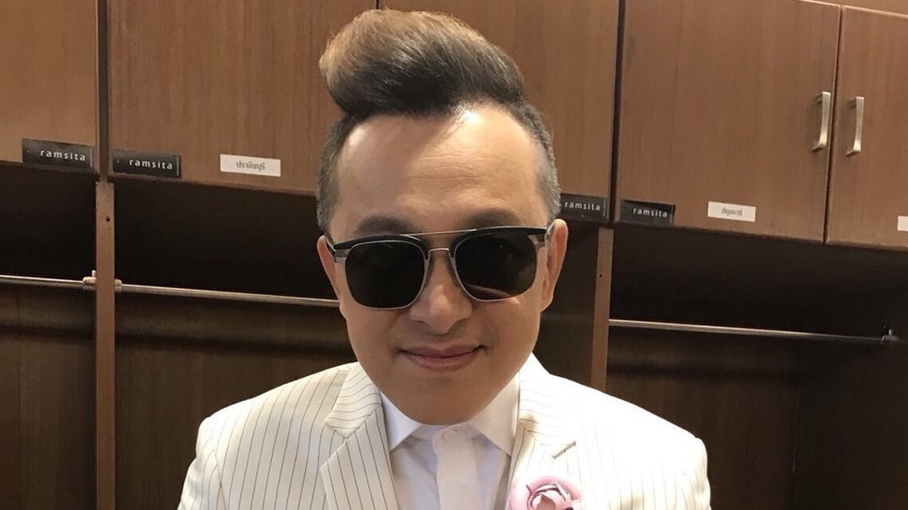 นักร้องขวัญใจยุค 90 “ติ๊ก ชิโร่” เปิดค่ายเพลง “Lomabin” สานฝัน