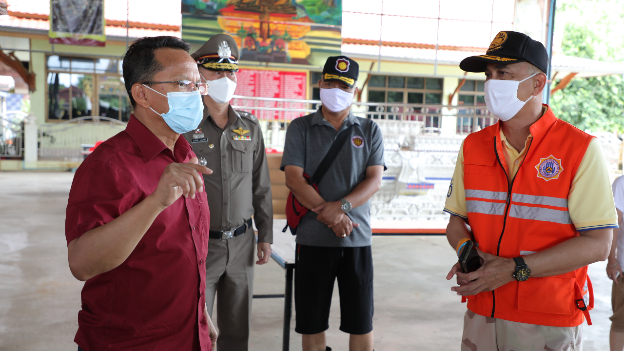 "สมศักดิ์" เตรียมรับนายกฯ พรุ่งนี้ ด้าน "น้องสาว" โพสต์ภาพบ้านถูกน้ำท่วมอ่วม