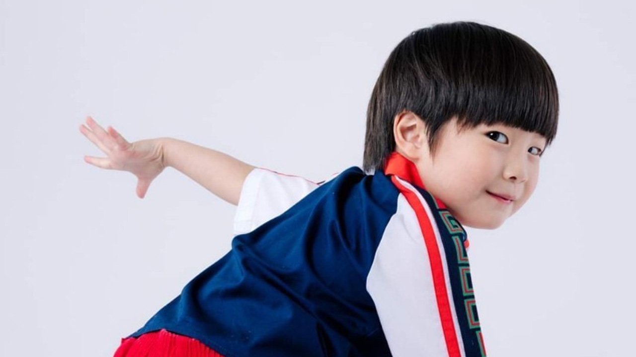 เอ็นดูความน่ารัก "น้องริวจิ" แจ้งเกิดละครเรื่องแรก "พฤษภา-ธันวา รักแท้แค่เกิดก่อน"