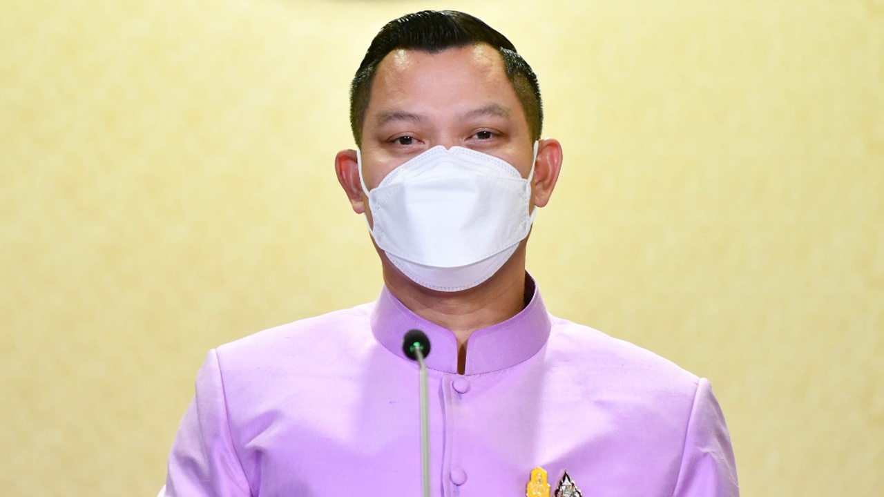 โฆษกตู่โต้ทัวร์ลง สวดมนต์ไล่พายุ แค่คลายทุกข์ เพื่อไทยจ่อตีความ วาระนายกฯ 8 ปี