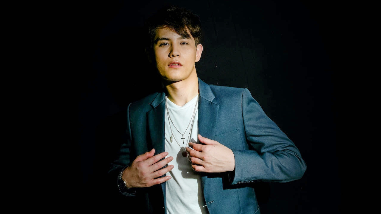 “โฟกัส กิตติคุณ” ขึ้นแท่นสามีแห่งชาติสายลูกทุ่ง ส่งเพลงใหม่ “ฮักข่อหล่อแข่แหล่”