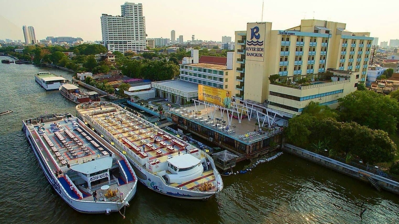 อ้างเป็นตัวแทนโรงแรมริเวอร์ไซด์ กรุงเทพฯ ประกาศขาย 6,000 ล้านบาท