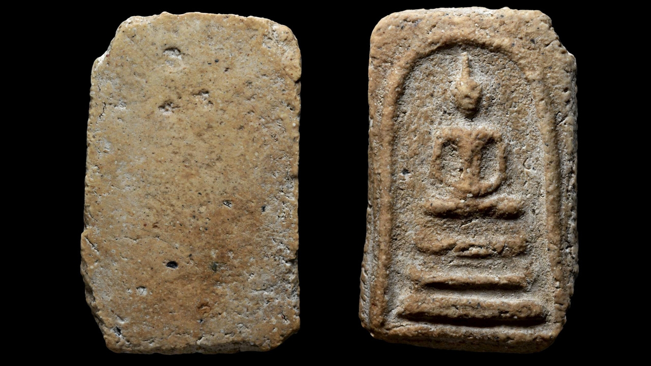 พระสมเด็จ พิมพ์ฐานแซม สภาพสวย สมบูรณ์ สีเนื้อดูคล้ำแปลกตา