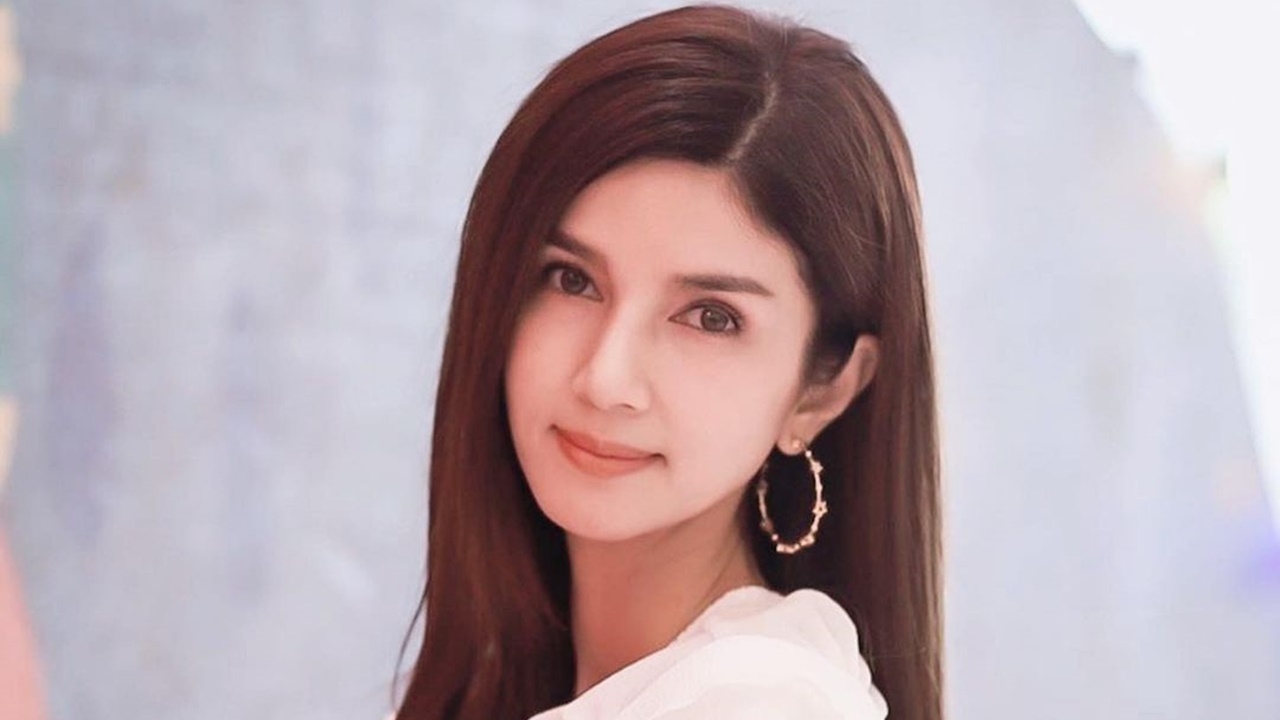 แม่โบว์ เล่าอดีตเจอวิกฤติต้มยำกุ้ง บ้านล้มละลาย ต้องเป็นนักกีฬาเพื่อหาเงิน