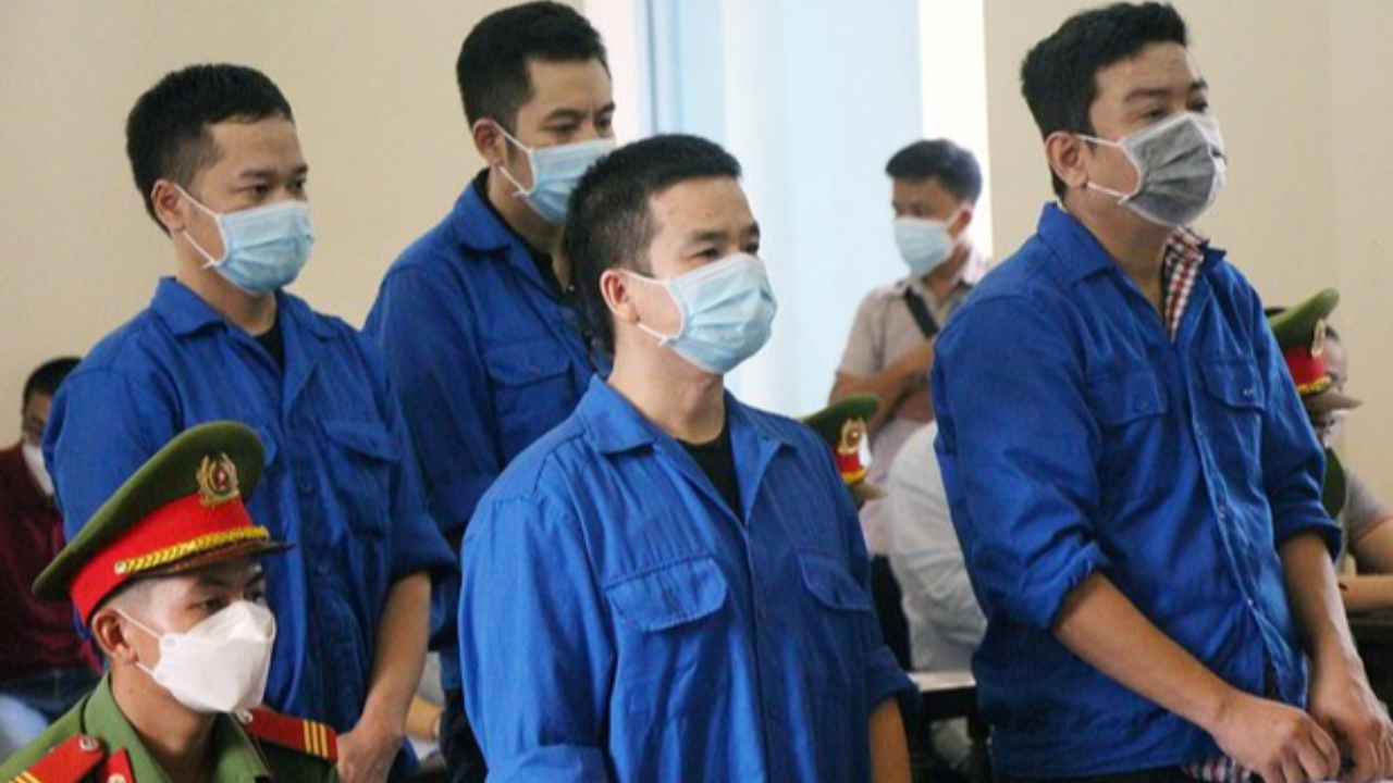 ศาลเวียดนามสั่งจำคุก 5 นักข่าวทำเพจปลุกระดมแนวคิดต้านรัฐบาล