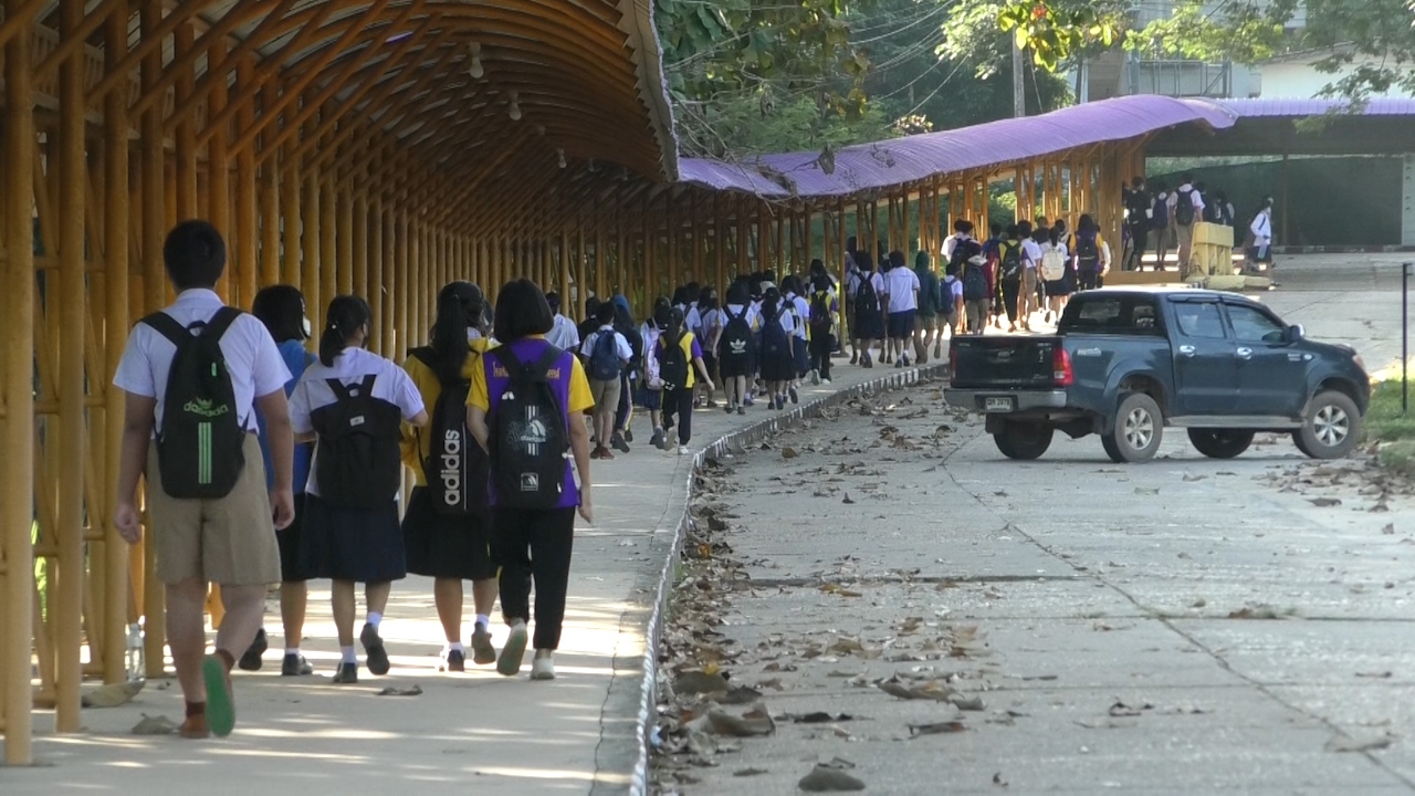 "ร.ร.คำสร้อยพิทยาสรรค์" เปิดเรียน On-site อีกครั้ง เด็ก-ผู้ปกครอง ไร้กังวล