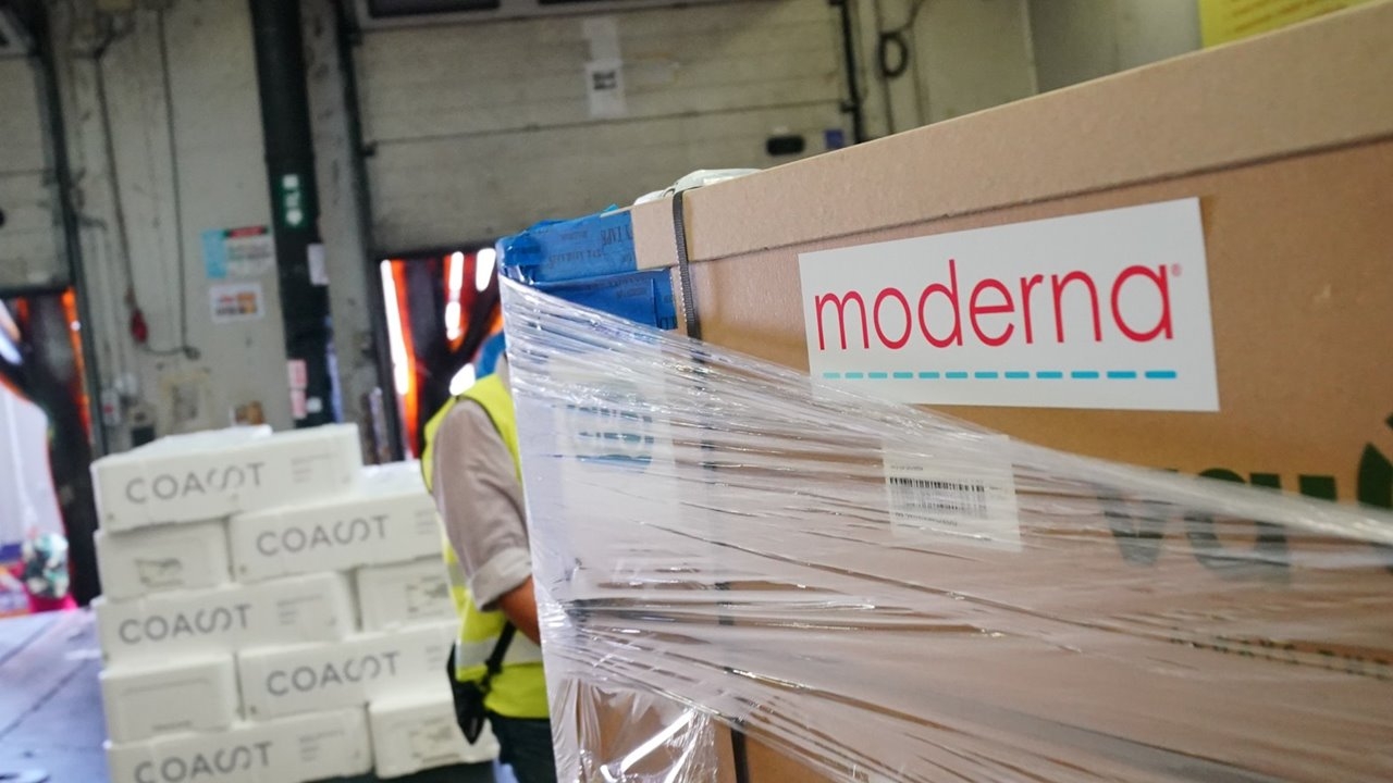 โมเดอร์นา เผยผลวิจัยใหม่ วัคซีนสู้กับโควิดกลายพันธุ์ได้นานถึง 6 เดือน