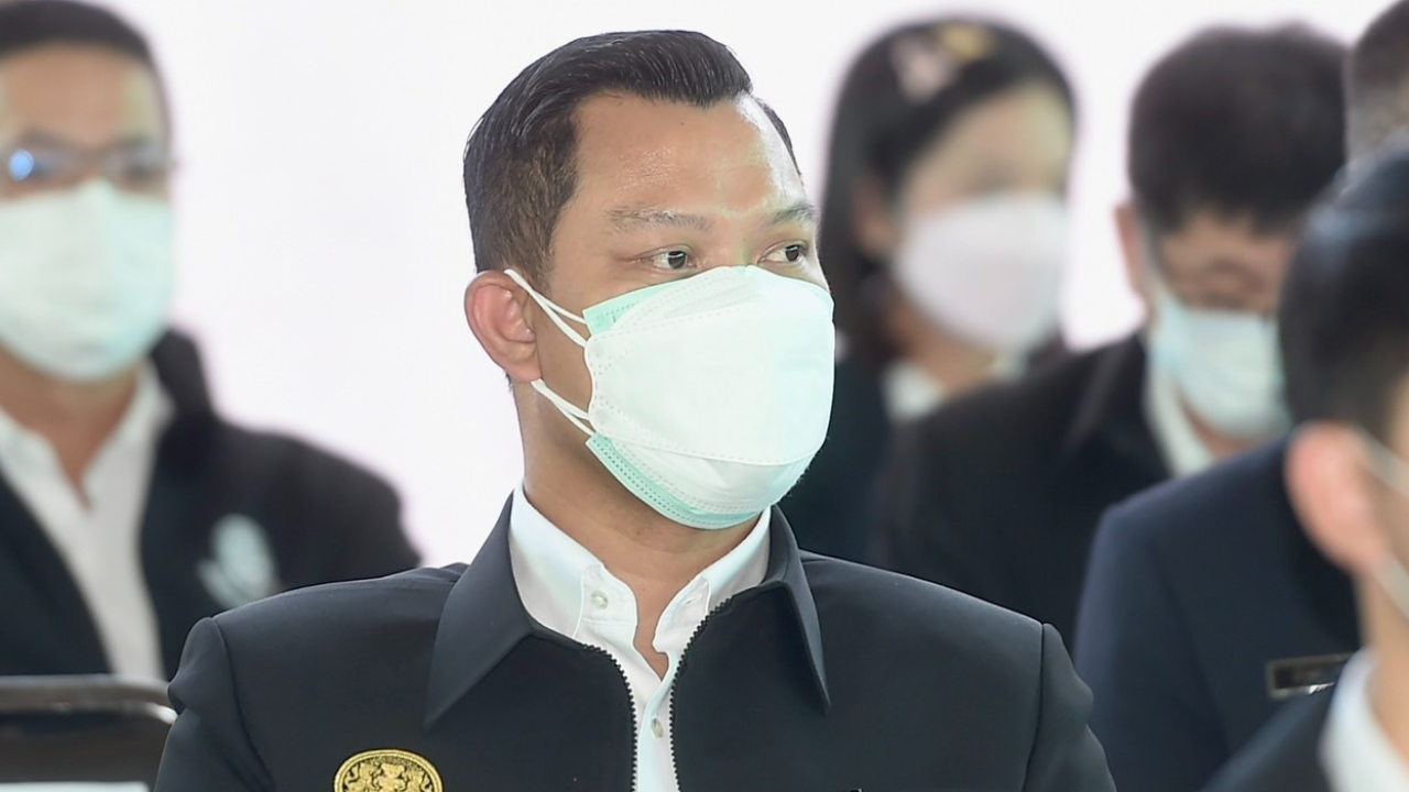 7 ปีนโยบายรัฐบาลชัด ธนกร สวนเพื่อไทย ยิ่งลักษณ์ หนีคดีปล่อยอดีต รมต.จำคุก