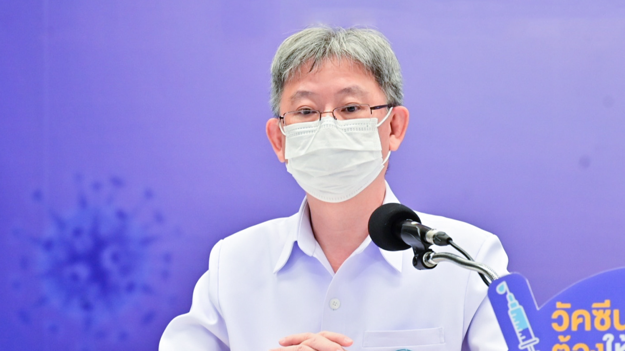 สธ. เผย สัปดาห์หน้าไฟเซอร์-แอสตราฯ เข้าไทย 8 ล้านโดส จีนให้ซิโนแวคอีก 1.5 ล้านโดส