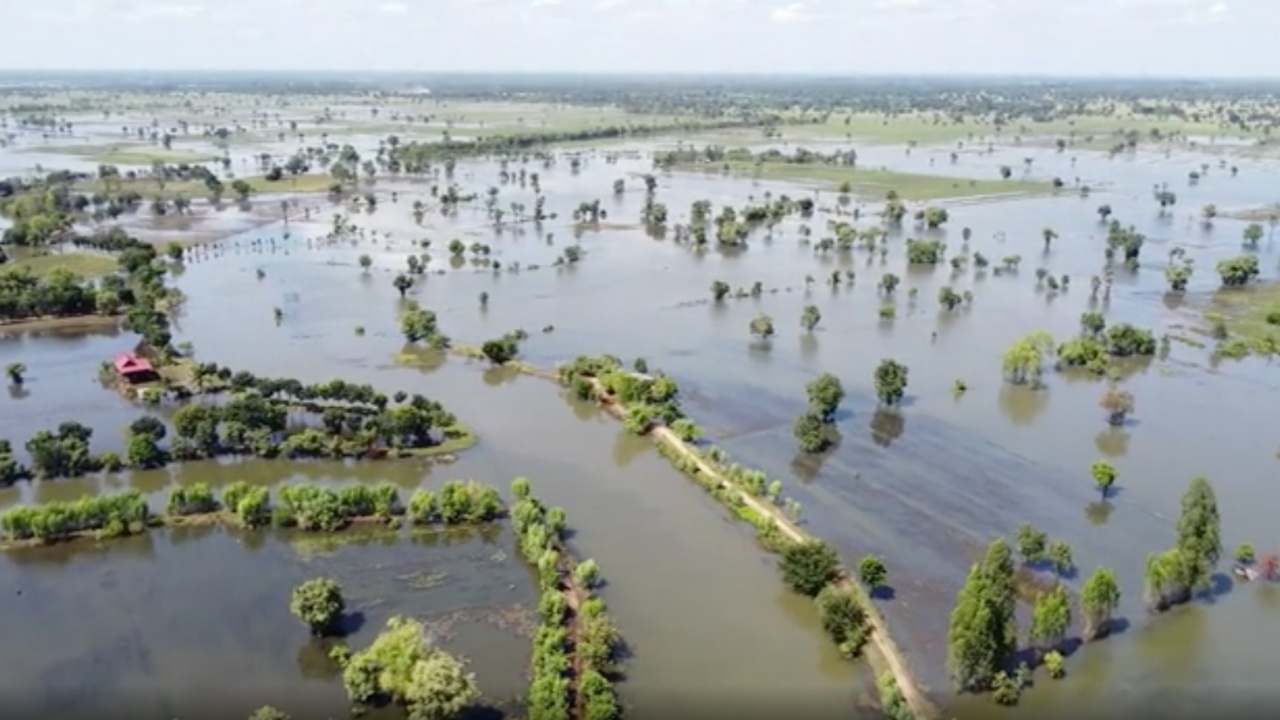 ปภ.สรุปความเสียหายเหตุน้ำท่วมพิมาย กระทบพื้นที่การเกษตร 100,588 ไร่