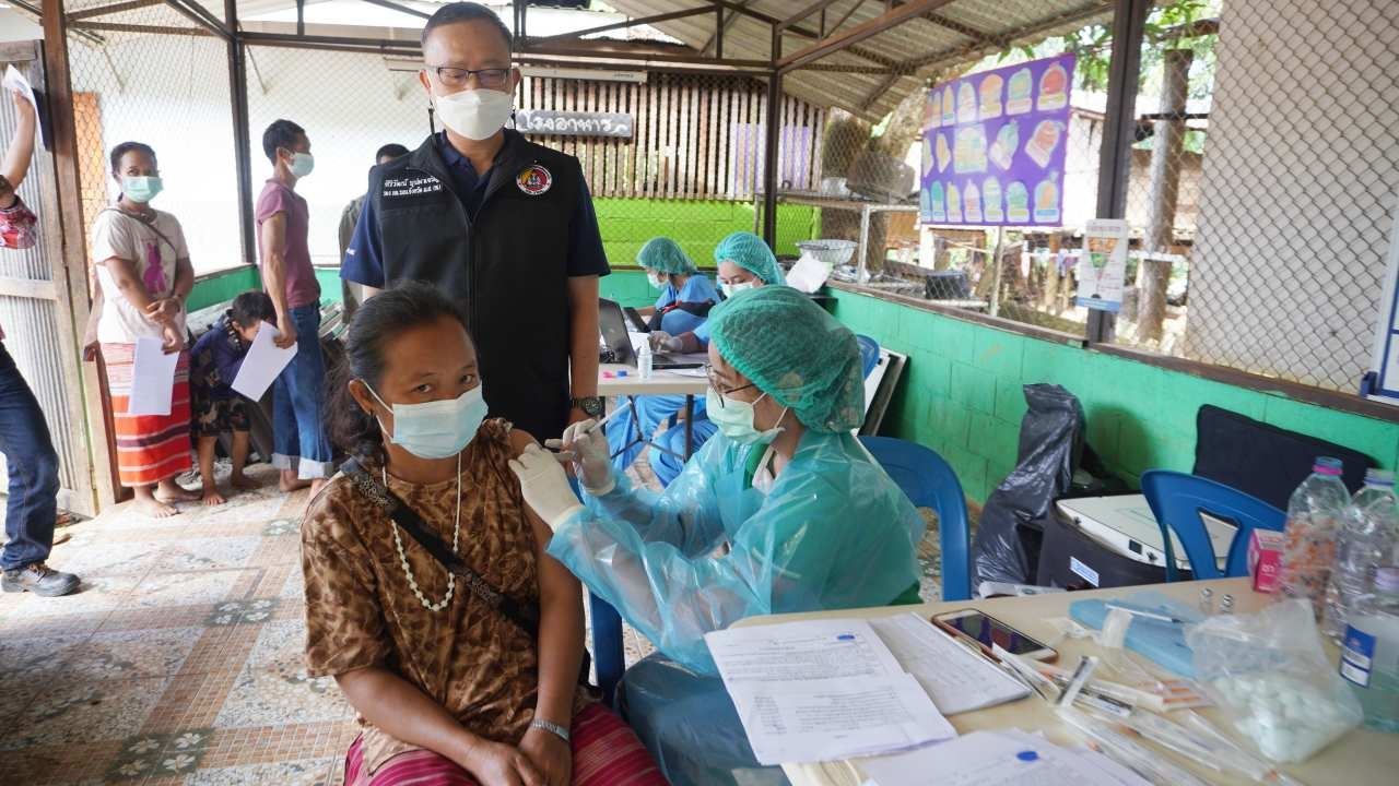 เผยแม่ฮ่องสอนฉีดวัคซีนน้อย เหตุคนยังกังวล เร่งชวนมาฉีดรับฤดูท่องเที่ยว