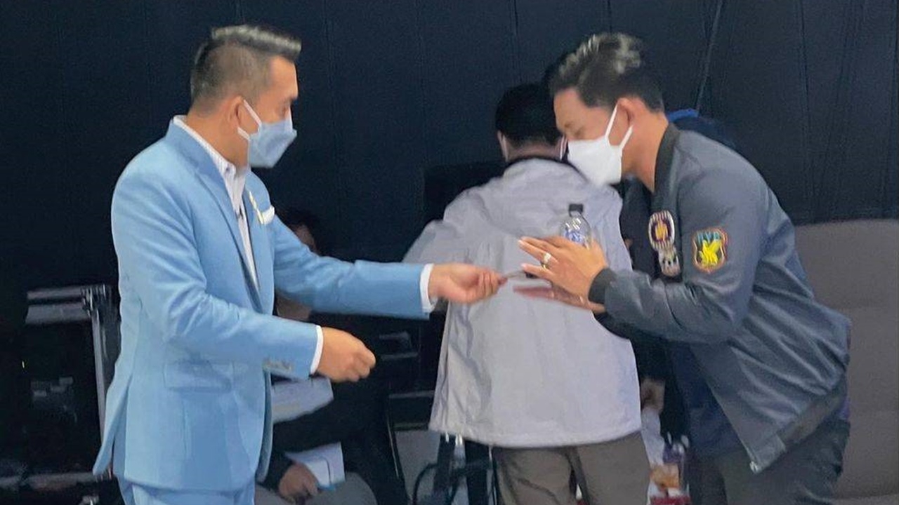 ตุ๊กกี้ แอบถ่าย เสนาลิง-กรรมการ ให้เงินช่วยคนลำบาก บางคนไม่เหลือค่าตัว