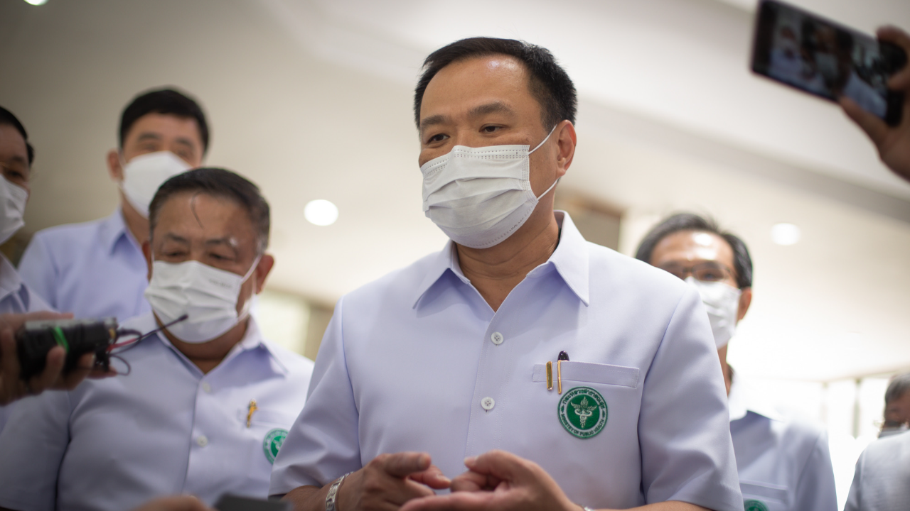"อนุทิน" ขอนักเดินทางเข้าใจ หลังถูกวิจารณ์ขั้นตอนเข้าประเทศยุ่งยาก