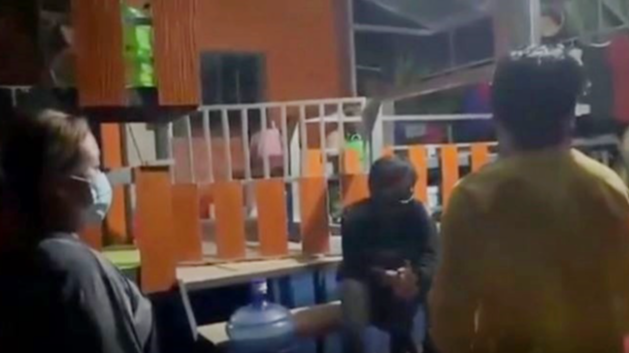 สาวคลั่ง หลังฉีดวัคซีน หลอนคิดสั้น ผัวเฝ้า-อดนอน 8 คืน โอดไม่ไหวแล้ว