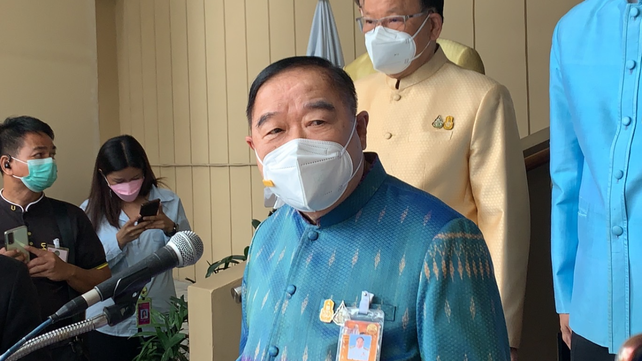 "บิ๊กป้อม" ยืนยัน เตือนประชาชนแล้ว ปมน้ำทะเลหนุนสูงท่วมบ้านชาวบ้าน