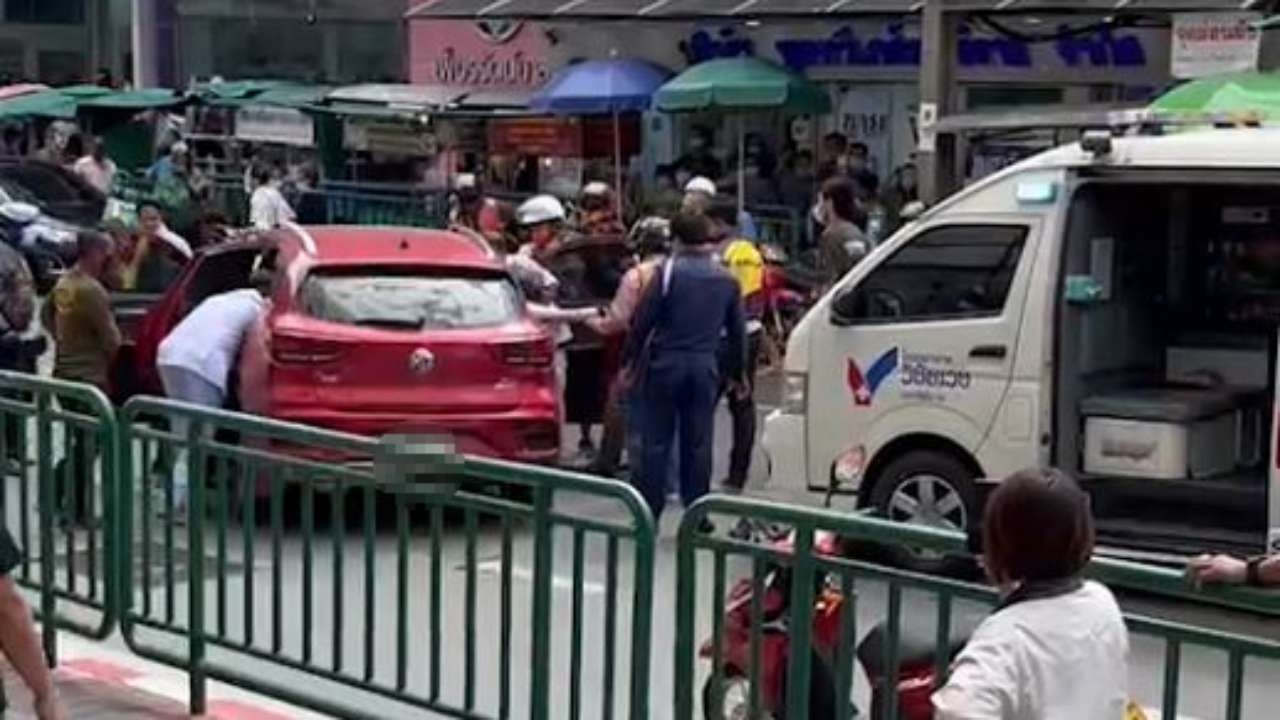 แจงคลิป ตร.ยิงยาง สกัดรถเก๋งแยกศิริราช คนขับเป็นลมชัก ไม่ใช่สกัดจับยาบ้า