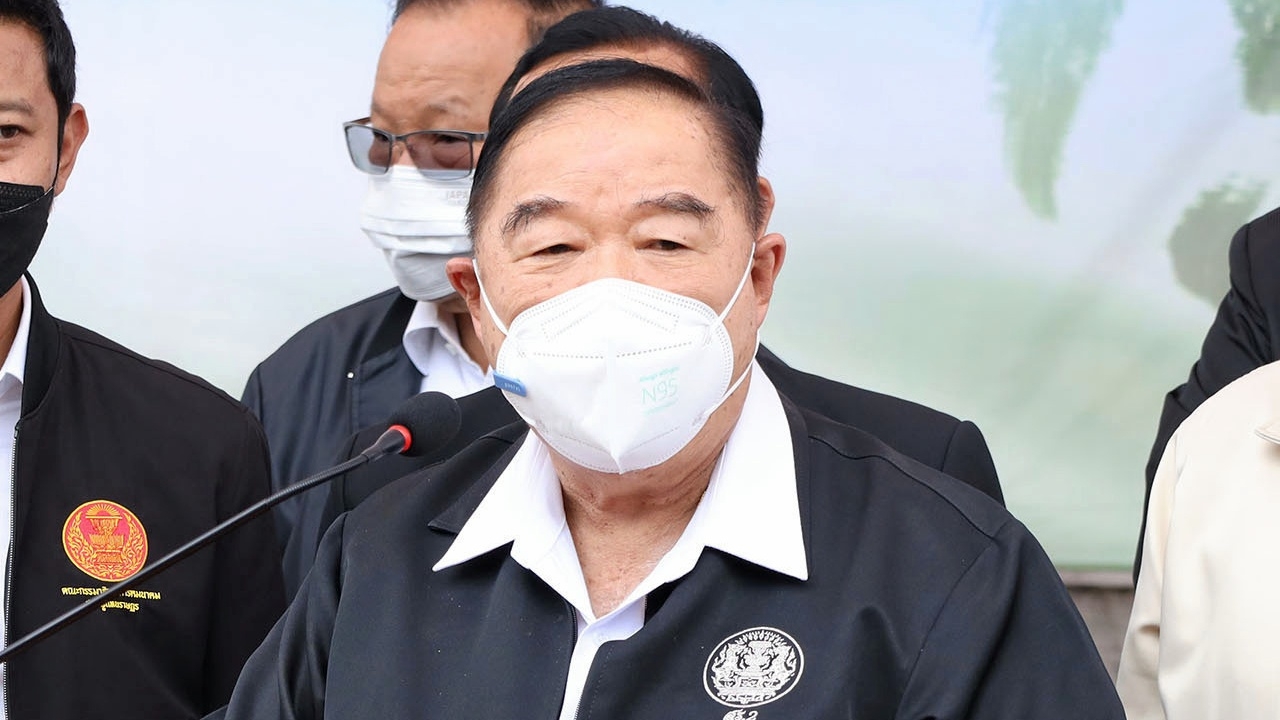 12 พ.ย. “ประวิตร” เตรียมลงพื้นที่นครสวรรค์ พบประชาชน มอบถุงยังชีพ