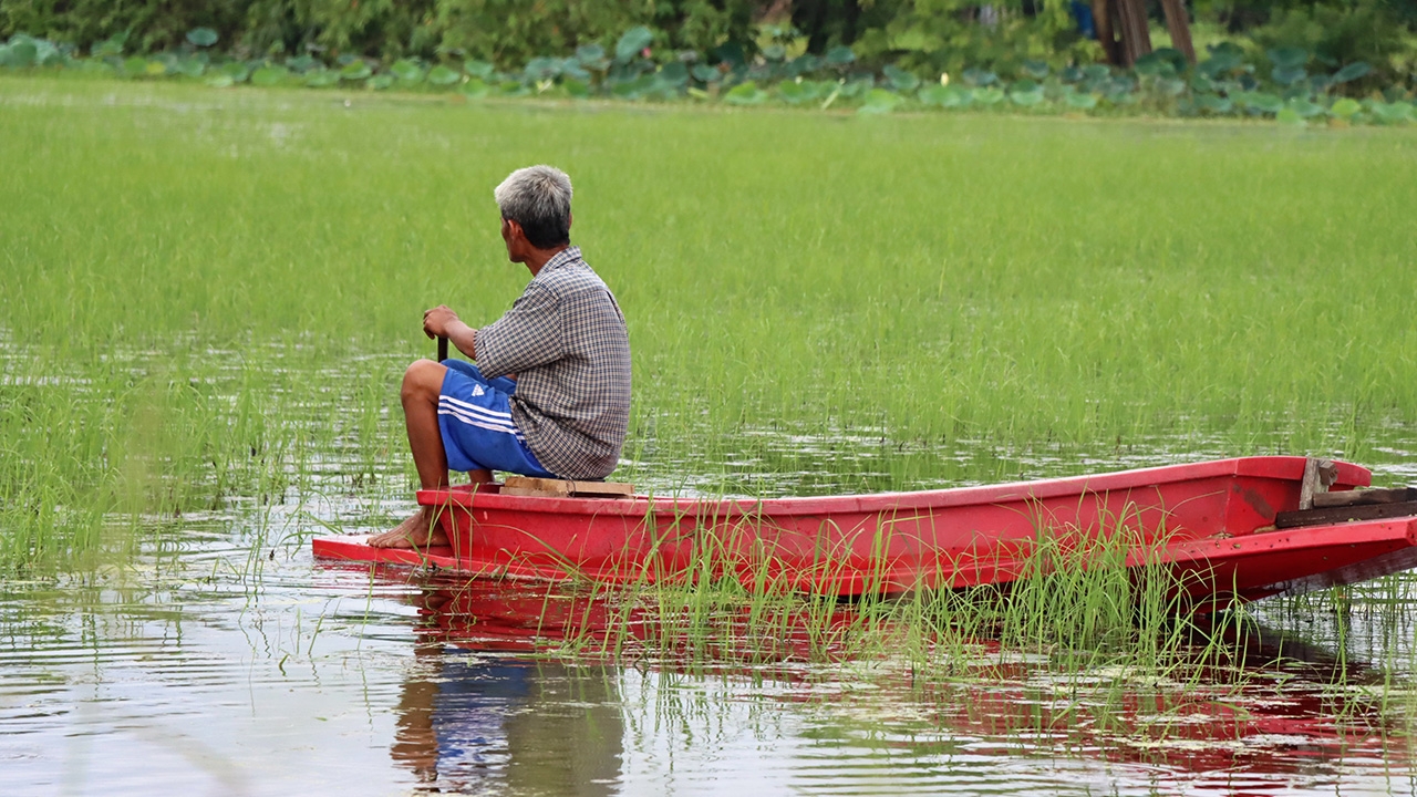 เร่งช่วยลูกหนี้น้ำท่วม พักเงินต้น-ดอก-กู้เพิ่ม
